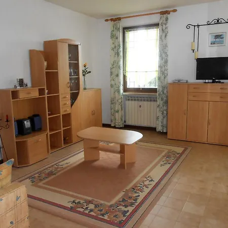 Bilocale Il Lauro Apartmán Lazise